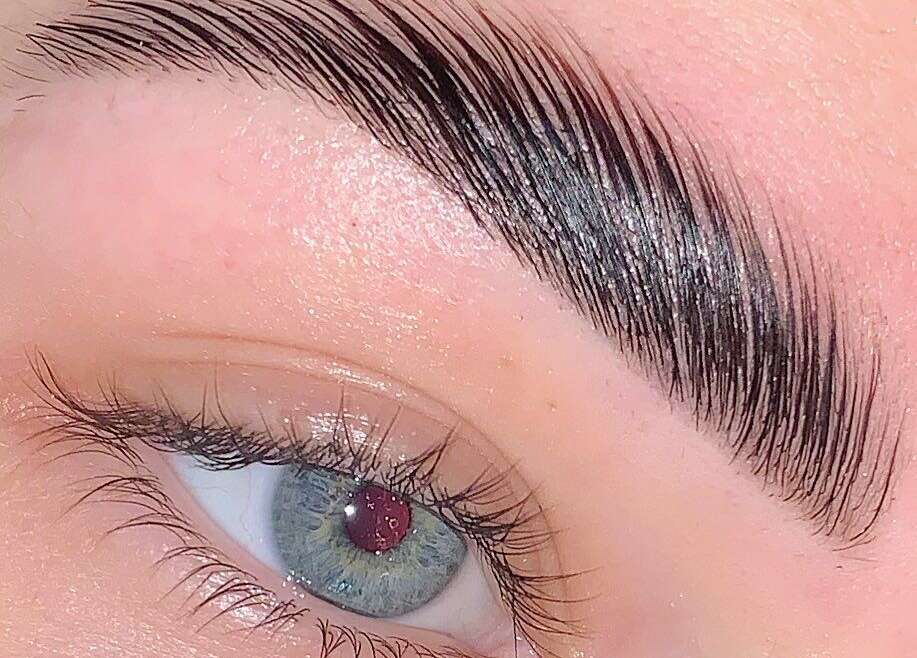 BROW LAMINATION
